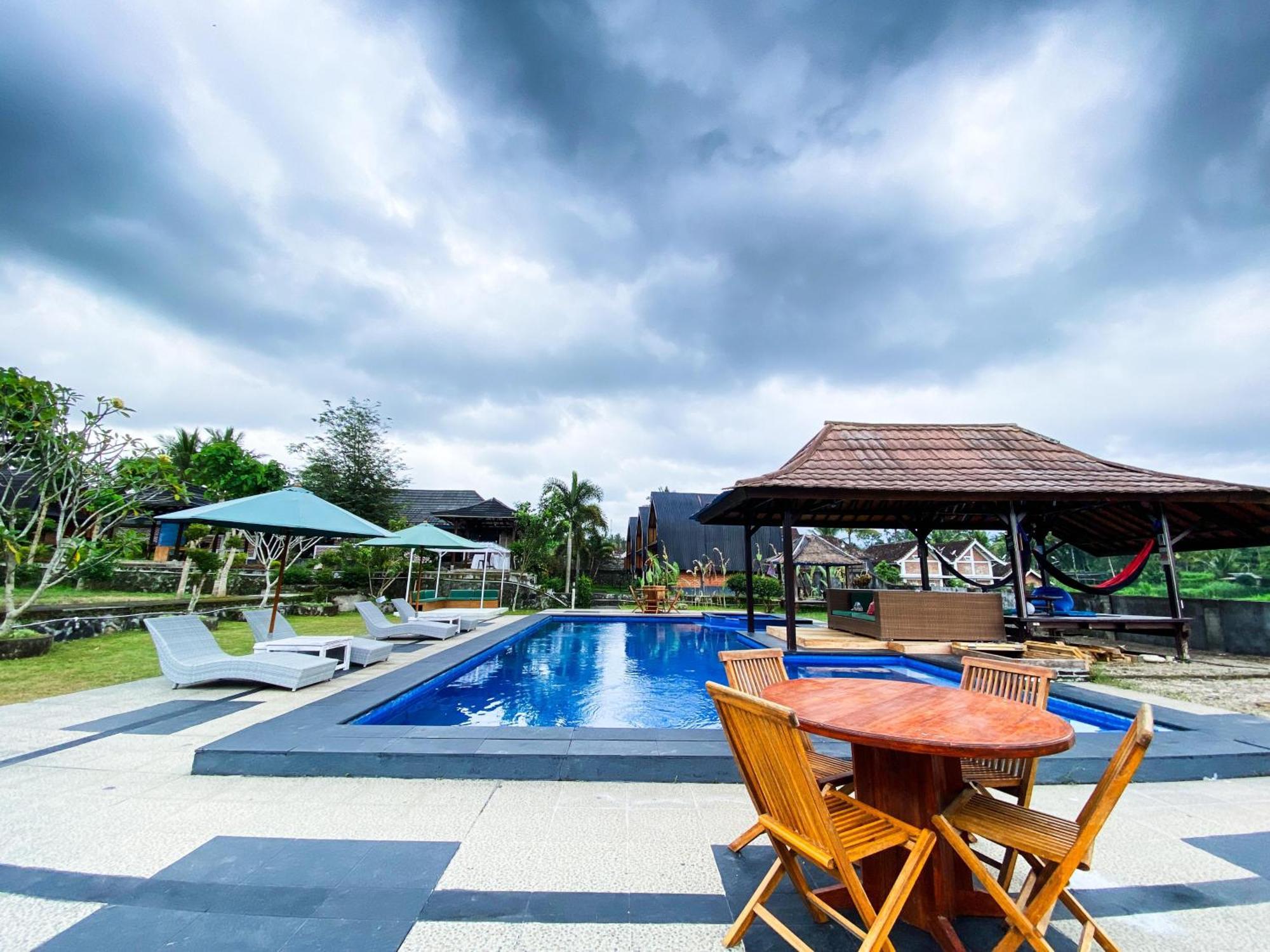 Green Orry Inn Tetebatu Exterior photo