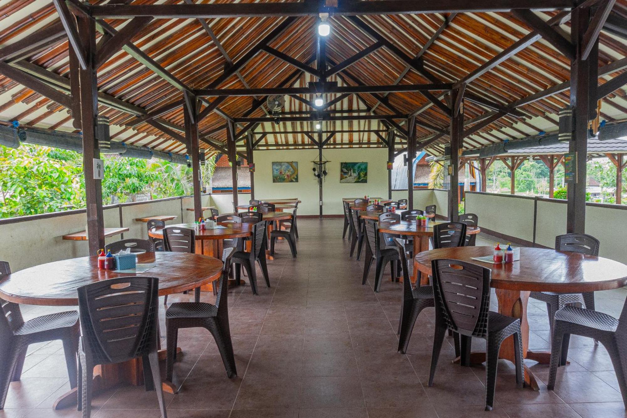 Green Orry Inn Tetebatu Exterior photo