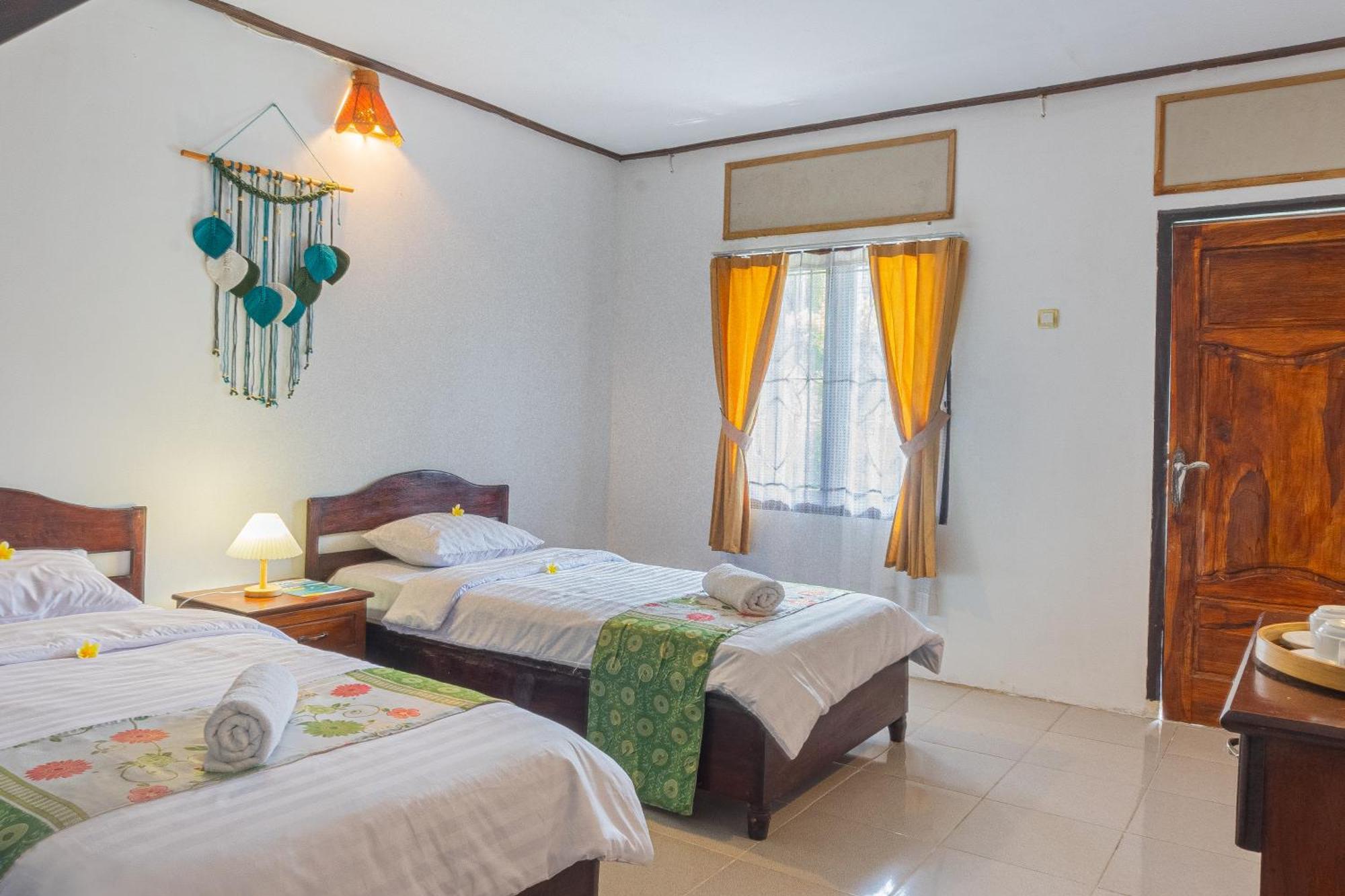 Green Orry Inn Tetebatu Exterior photo