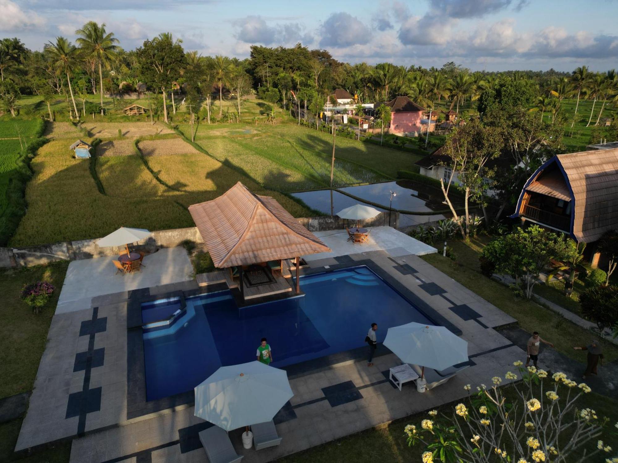 Green Orry Inn Tetebatu Exterior photo