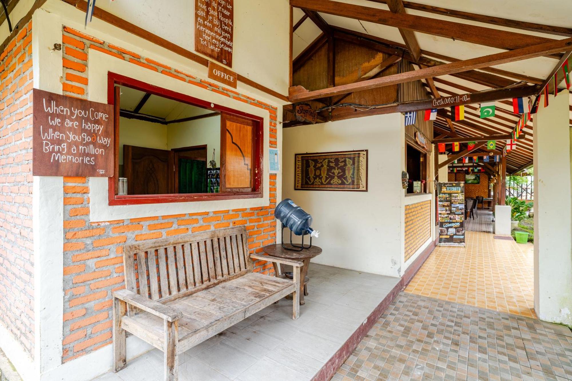 Green Orry Inn Tetebatu Exterior photo